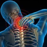 Quais são as causas da dor na coluna cervical?